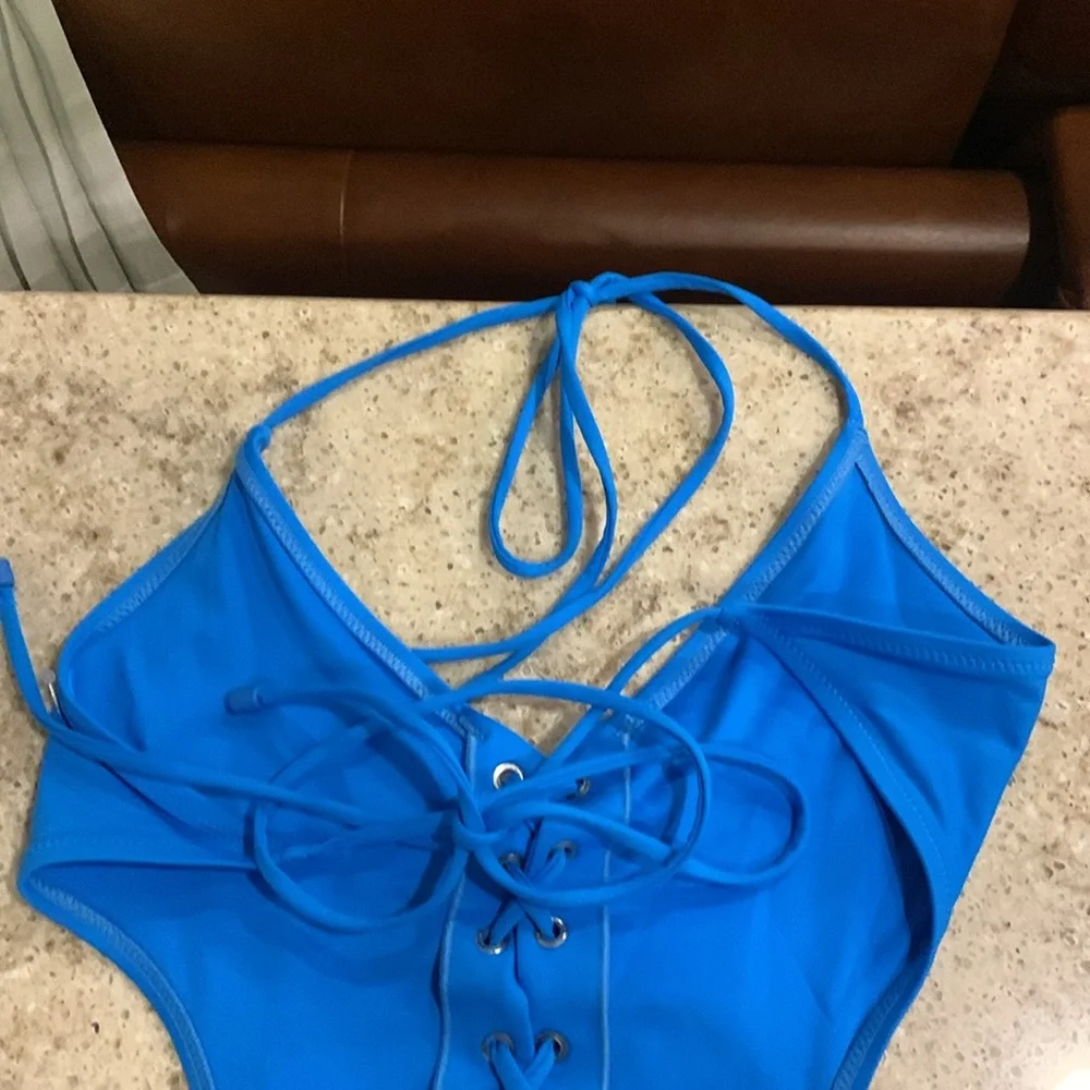 NWOT SKIMS Signature LaceUp Monokini Turquoise Kim Kardashian Swimsuit Size M